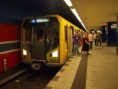 /album/egyeb-jarmuveink/a800px-berlin-u-bahn-station-osloer-strasse-h-type-train-on-u8-line-jpg/